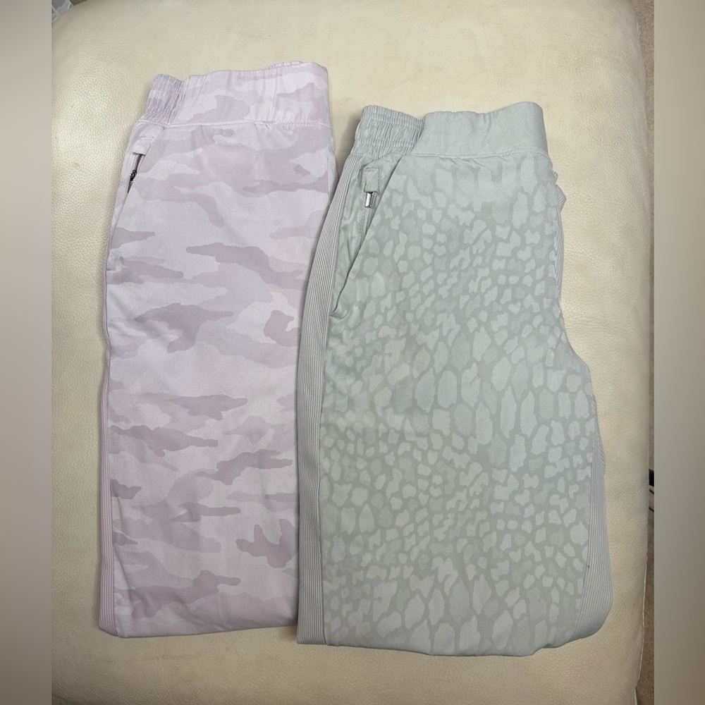 BUNDLE of 2 Athleta Brooklyn Joggers Grey Animal Print Lavender Camo Print Sz 2